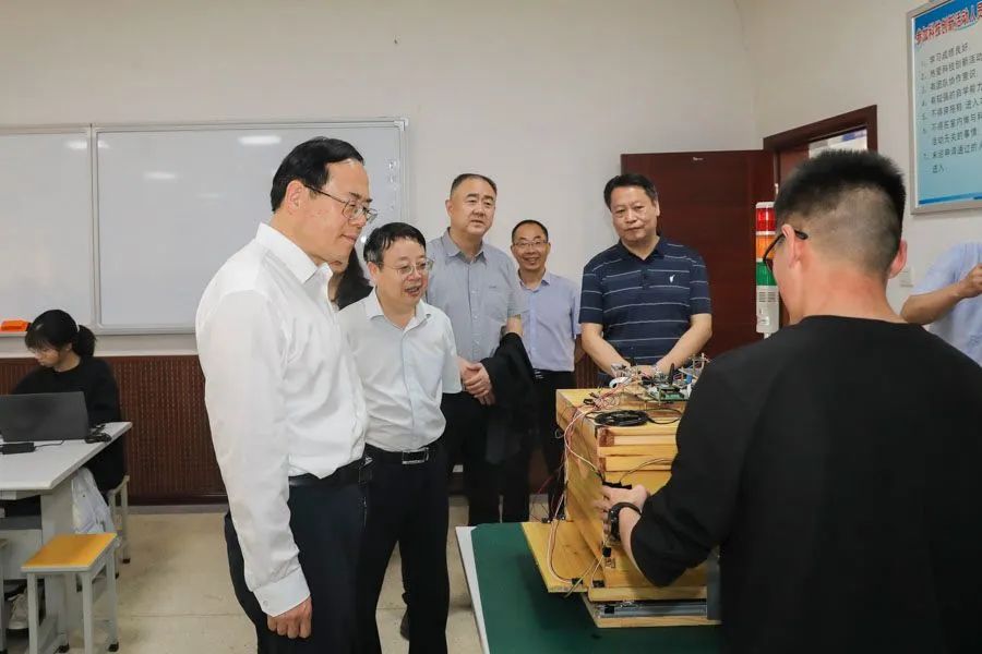 图片 图片